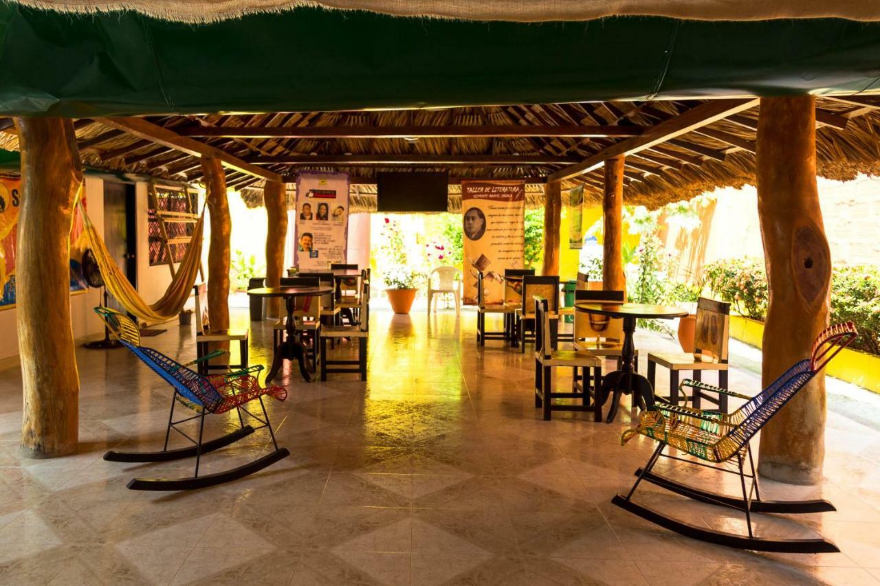 Hostal Cultural El Telar San Jacinto Exteriör bild